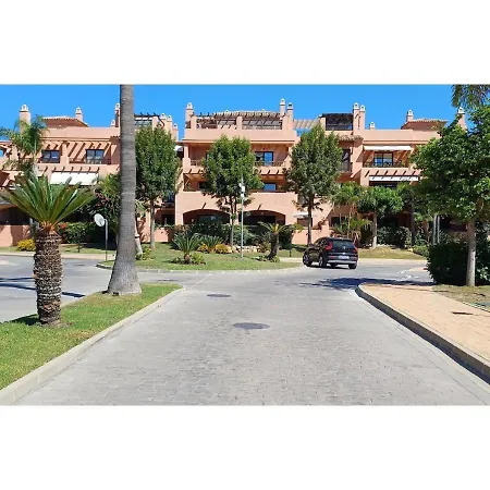 Sunbeach Hacienda * Estepona