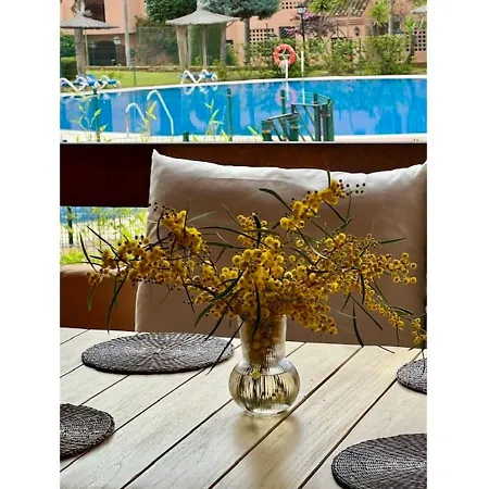 Sunbeach Hacienda Апартаменты Эстепона